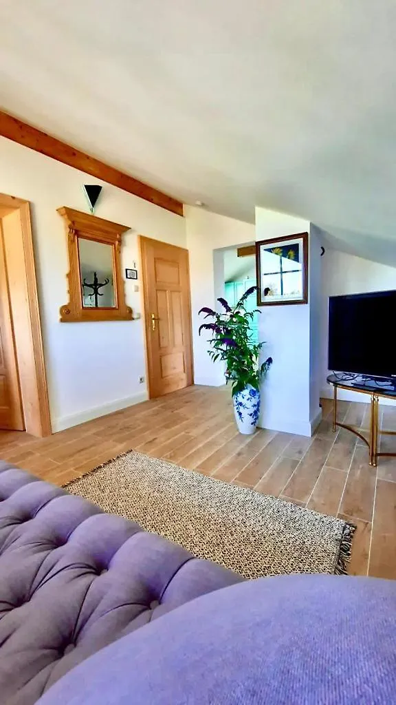 Ferienwohnung In Seenaher Kuenstlervilla In Gstadt Gstadt am Chiemsee 0*,  Germany